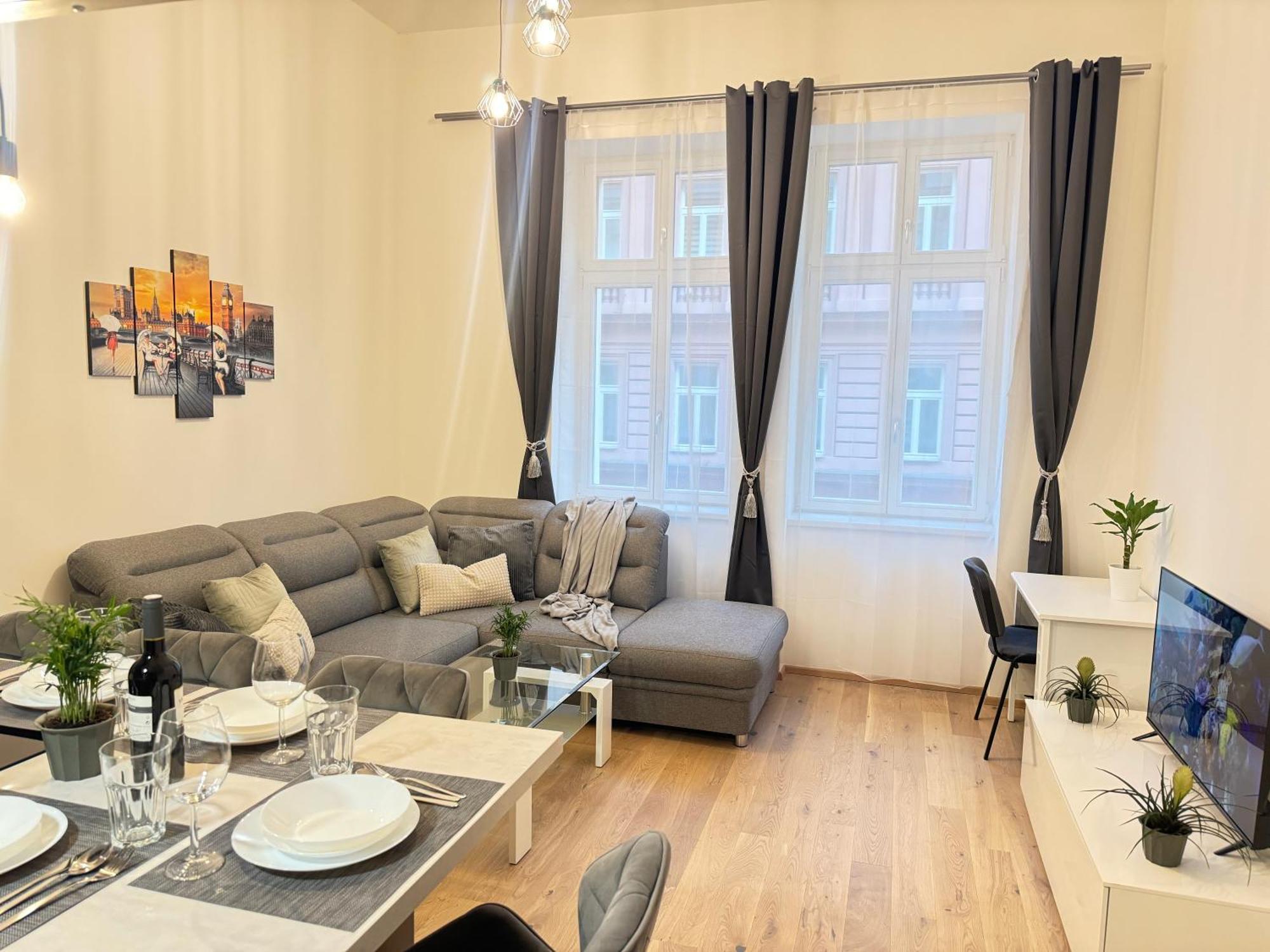 Free Parking - Cozy Apartment Near Vysehrad Railway Bridge Praha Bagian luar foto