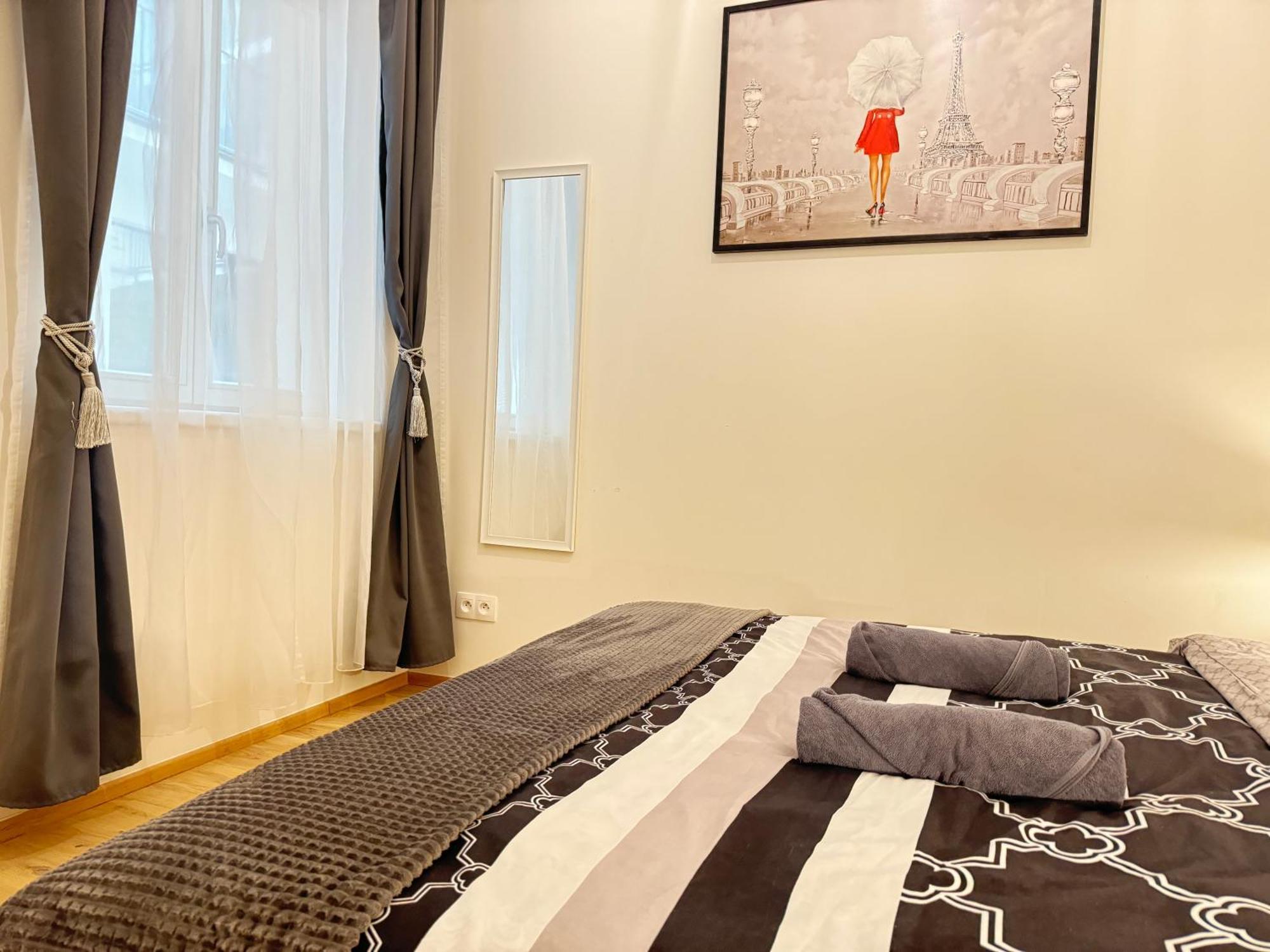 Free Parking - Cozy Apartment Near Vysehrad Railway Bridge Praha Bagian luar foto
